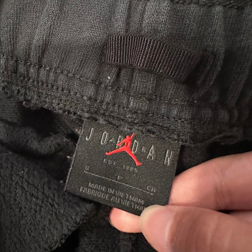 Nike Jordan Flight Essential black sweatpants - Picture 2 of 4